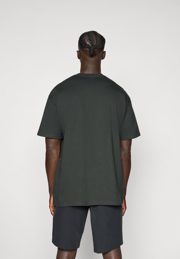 TEE GOLF - Print T-shirt - night forest2