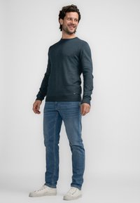 Petrol Industries - Sweter