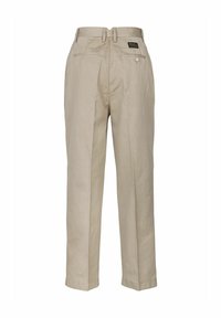 Beige broek in een relaxte pasvorm, met een zachte textuur, twee achterzakken en een klein label boven de rechterzak.