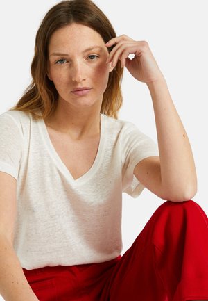 Monoprix COL V - T-shirt basique - ecru