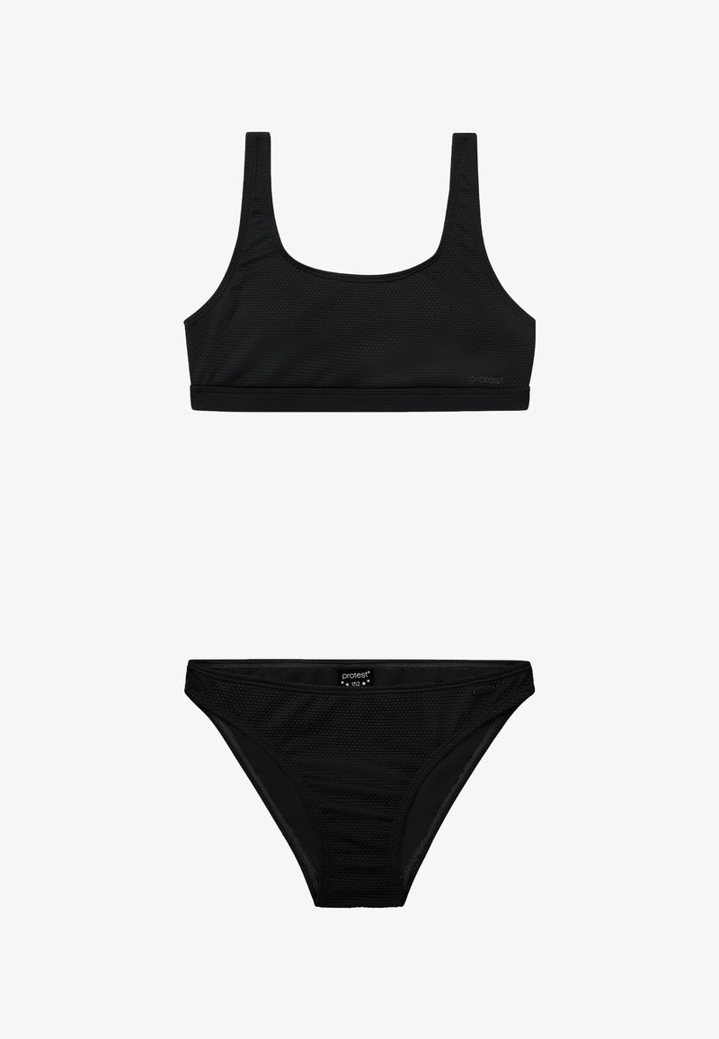 Crni bikini set koji uključuje top s kvadratnim izrezom i širokim trakama, izrađen od teksturiranog materijala, uparen s niskim bikini gaćicama, obojana u jednobojnu boju.