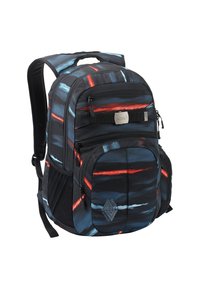 Rucksack mit schwarzem Grund, blauen und roten abstrakten Streifenmustern, mehreren Reißverschlussfächern, verstellbaren Trägern und einer Netztasche.