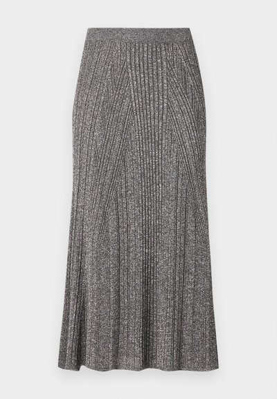 Pletena midi krila v sivi barvi z navpično rebrasto teksturo. Ima elastičen pas in razširjen rob za sproščen silhuet.