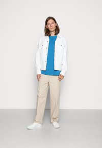 Weekday ROSS WIDE TROUSERS - Chinos - beige