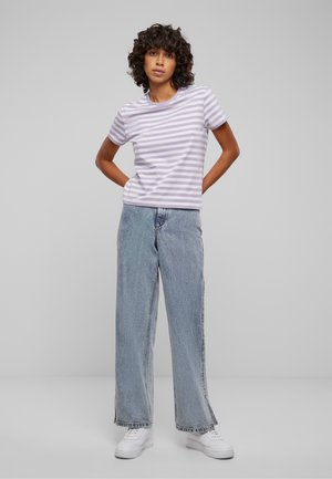 Urban Classics, REGULAR STRIPED TEE - Printtipaita - white dustylilac