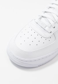 nike air force 1 white atomic pink fossil