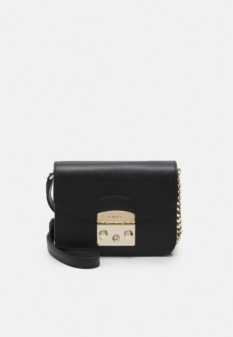 Latino Partire Simultaneo Furla Metropolis Mini Nera Irregolare Oceano latino-partire-simultaneo-furla-metropolis-mini-nera-irregolare-oceano