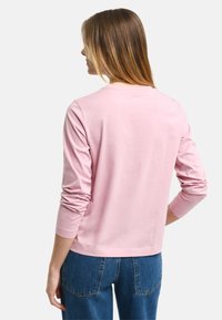GANT SHIELD LS - Long sleeved top - dusty pink