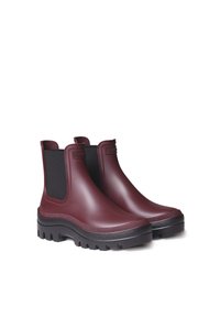 Bottes Chelsea en caoutchouc bordeaux avec des panneaux latéraux en élastique noir et des semelles en caoutchouc noir robustes, présentant une finition texturée pour une meilleure adhérence.
