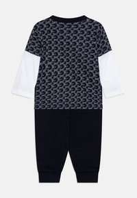 Guess NEW BORN BOY ACTIV SET - Pantaloni - navy