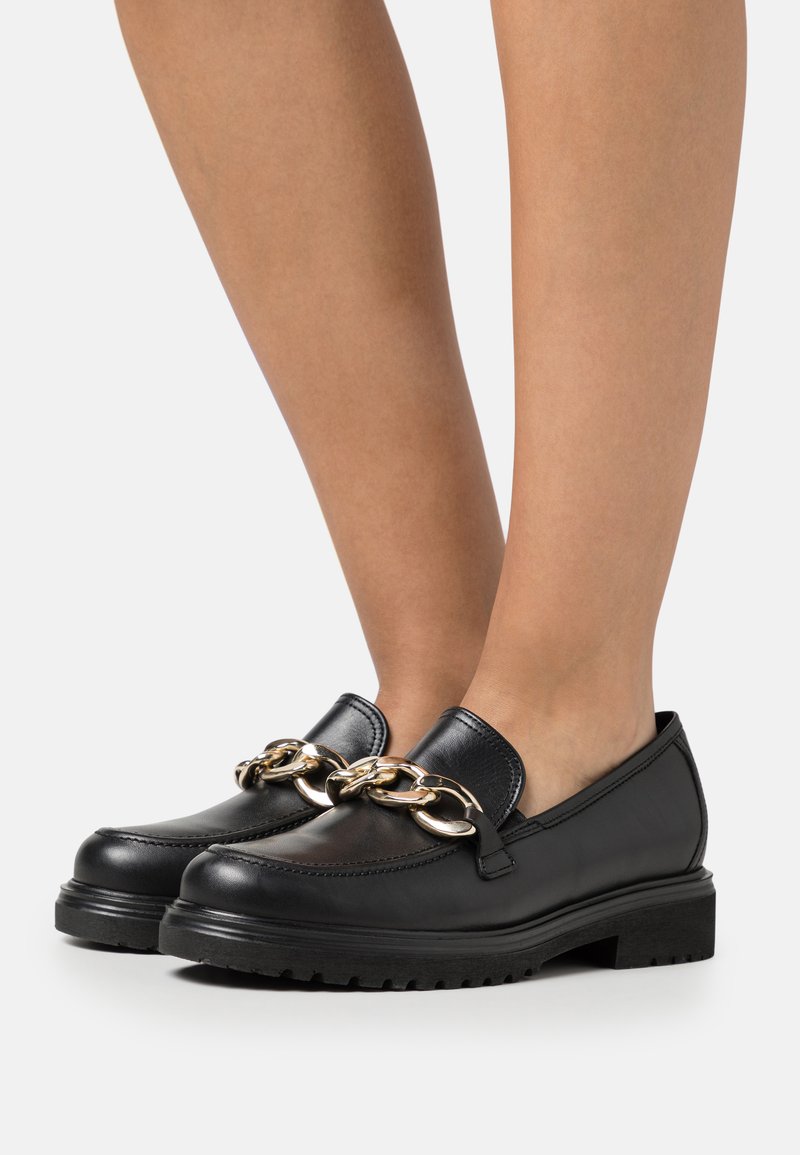 gabor comfort fit shoes