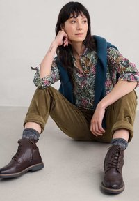 Seasalt Cornwall LARISSA - Blusa - multi inked foliage onyx