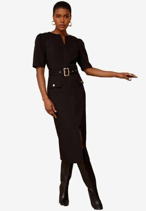 Love & Roses TAILORED  V NECK SHORTS SLEEVE  - Kotelomekko - black