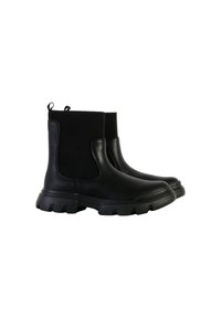 Botas negras de tobillo con un upper de cuero liso y ante, paneles laterales elásticos y una suela de goma gruesa y texturizada para mayor agarre.