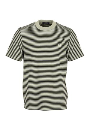 T-shirt a maniche corte con scollo rotondo, a strisce orizzontali nere e bianche sporche, con piccolo logo bianco ricamato sul lato sinistro del petto.
