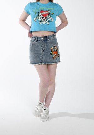 Ed Hardy LIFE BEFORE DROP  - Mini skirt - bleach