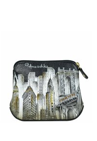 Zwarte leren pouch met een stedelijk ontwerp, met gebouwen in grijs en goudaccenten, rits sluiting en een gestructureerde afwerking.