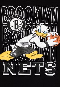 Outerstuff NBA TEAMS DISNEY GRAPHIC UNISEX - Sporto klubų atributika - black