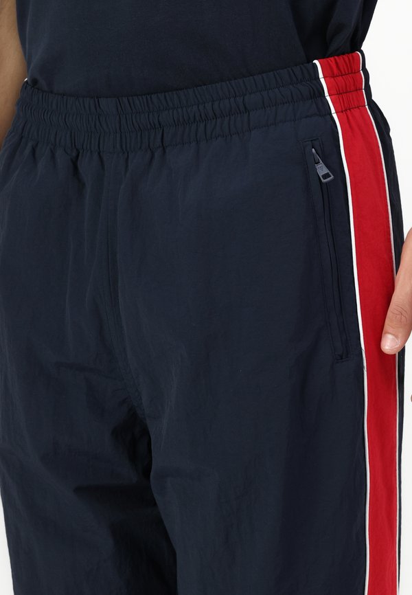 WINDBRAKER PANT - Tracksuit bottoms - daring ocean2