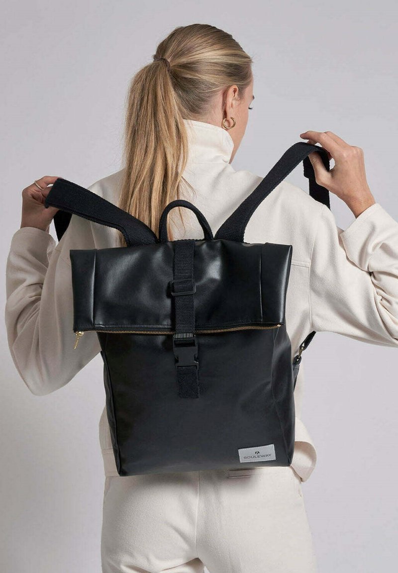 SOULEWAY FOLDTOP OLEATEX Rucksack schwarz/black Zalando.de