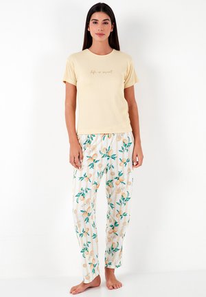 REGULAR FIT - Yöasusetti - yellow