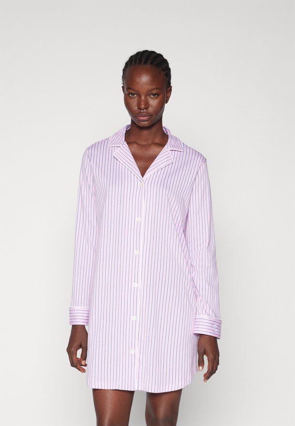 NOTCH COLLAR SLEEPSHIRT - Nightie