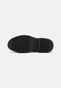 Esprit Chaussons - black