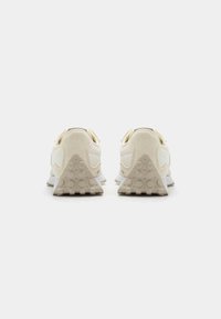 New Balance 327 - Chaussures de course - beihe/khaki