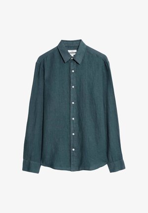 Camicia a maniche lunghe di colore teal scuro realizzata in lino con colletto a punta. Presenta una patta frontale con bottoni bianchi e una vestibilità comoda.