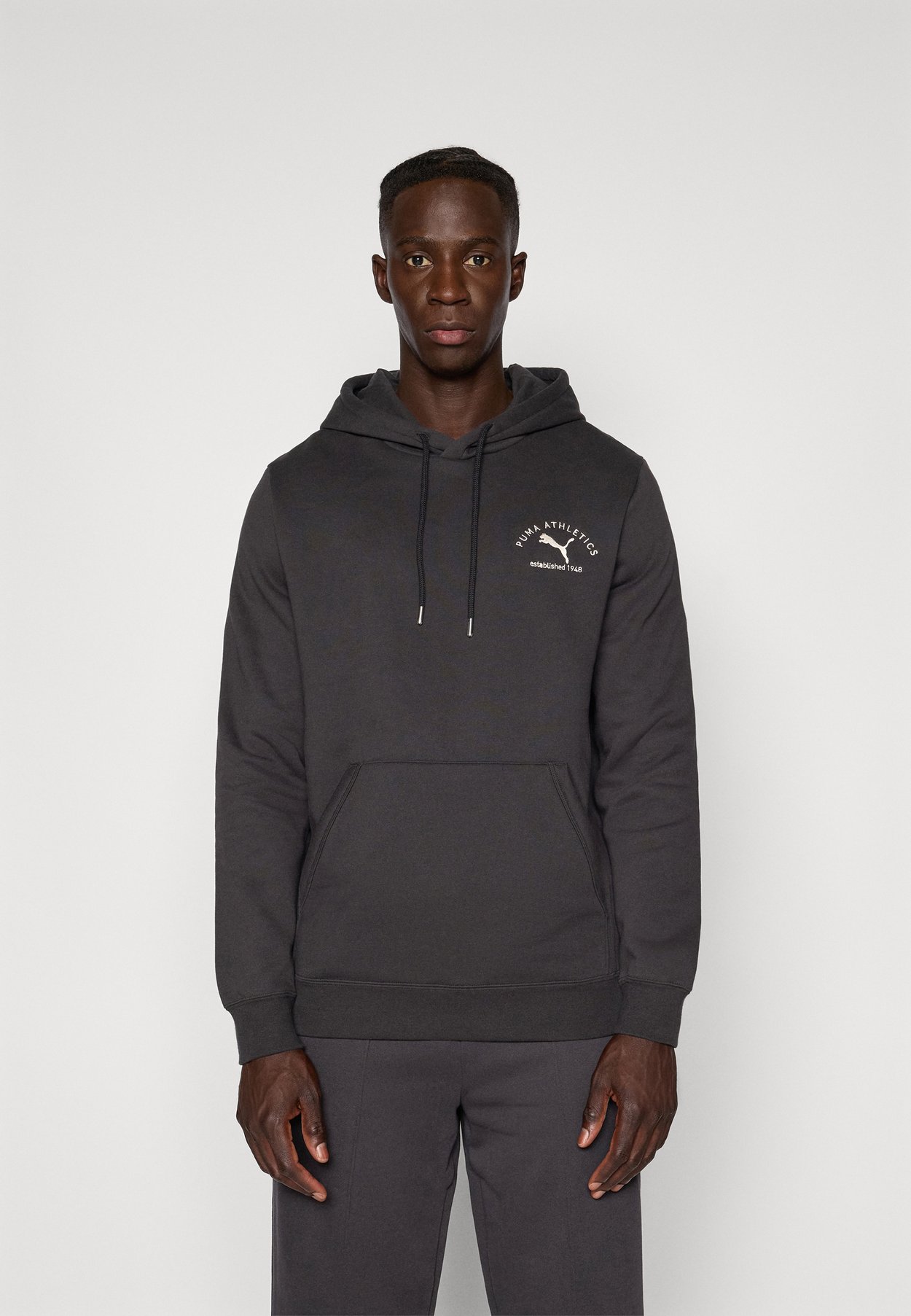 CLASS GRAPHIC HOODIE