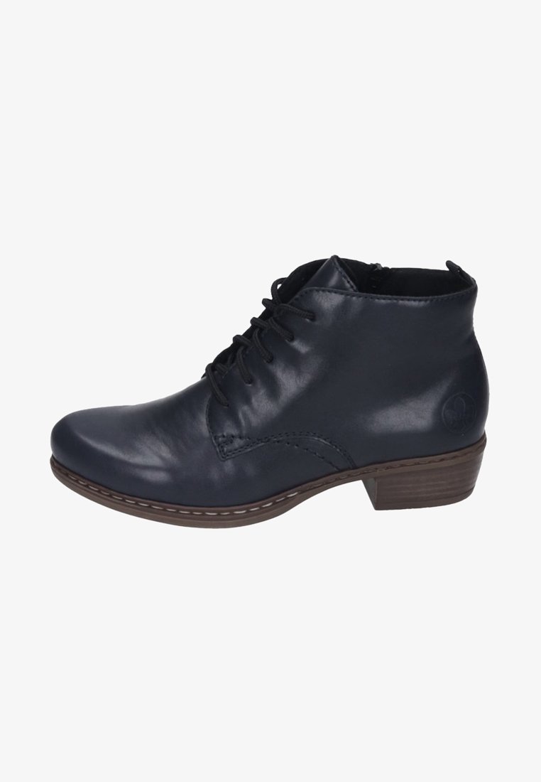 Bottines en cuir bleu foncé avec un bout arrondi, un laçage à l'avant et un petit talon marron. Présentent des coutures discrètes et un accent logo circulaire.