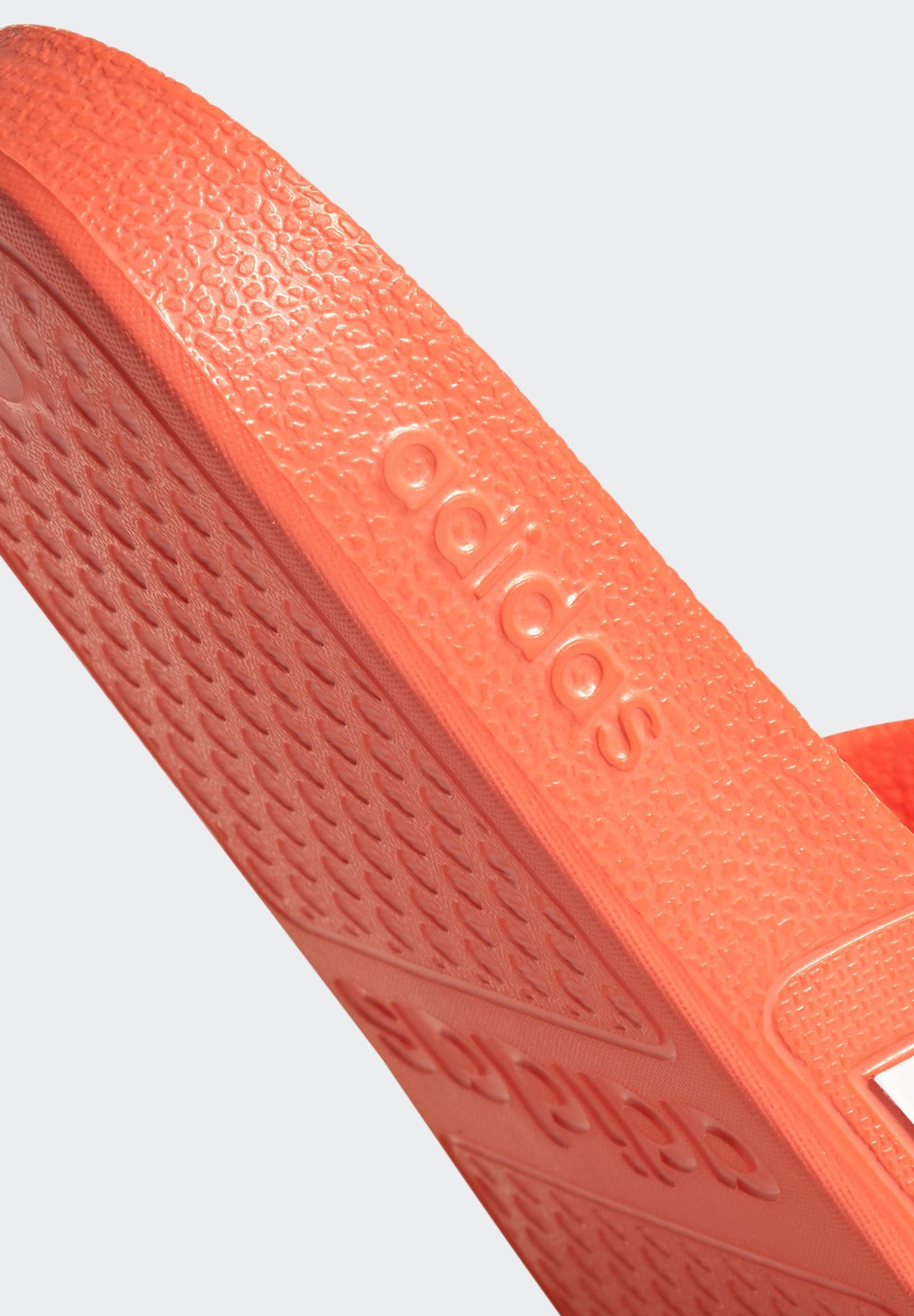 adidas Performance ADILETTE AQUA - Badslippers - orange/Oranje - Zalando.nl