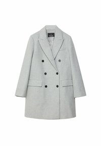 Blazer de lana gris claro de doble botonadura con solapas anchas, seis botones negros y dos bolsillos delanteros con tapa, desabrochado.