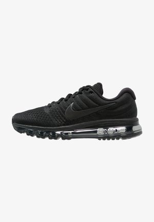 Mustat Nike-juoksukengät, joissa on teksturoidusta neuleesta valmistettu päällinen, tyylikäs muotoilu, Air Max -pohjallinen ja läpinäkyvä pohja, jossa on "AIR MAX" -brändäys.