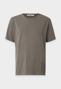 Επιλέχθηκε, lead grey