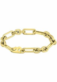 Pulsera de cadena en tono dorado con eslabones ovalados y rectangulares entrelazados, que presenta un distintivo charm con el logo 'B' en uno de los eslabones.