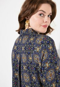 Ulla Popken MIXED  - Camicia - royal blue