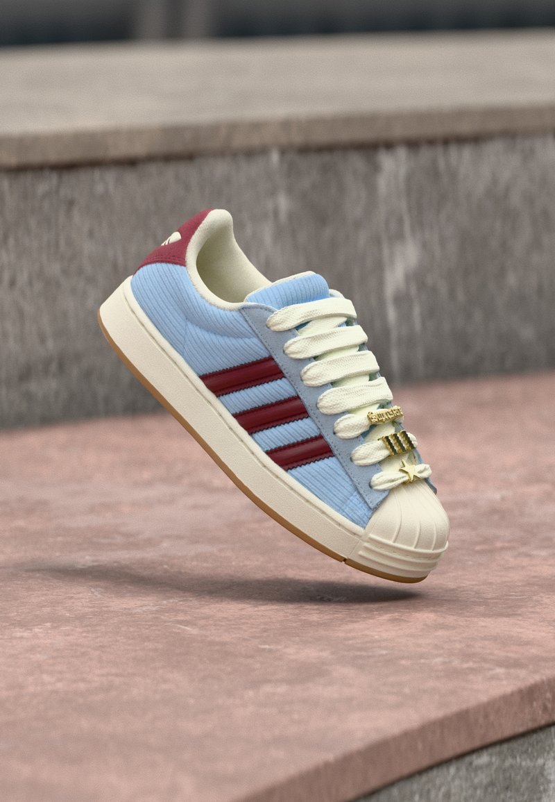 adidas Originals SUPERSTAR ST - Sneaker low - glow blue/shadow red/off  white/hellblau - Zalando