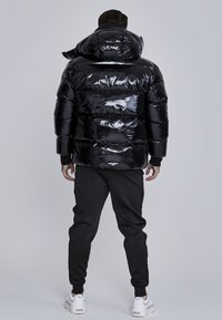 SIKSILK HIGH SHINE - Vinterjakker - black