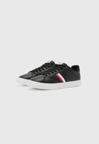Tommy Hilfiger ICON COURT czarny