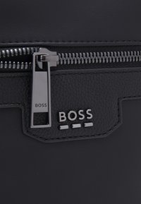 BOSS JARETH UNISEX - Τσάντα χιαστί - black