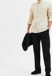 Selected Homme Tygbyxor - black