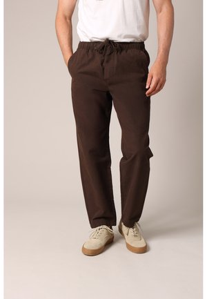 DEELUXE, TURBO - Pantalon classique - dark brown