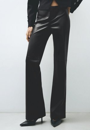 Bershka, SLIM TROUSERS - Pantalon classique - black