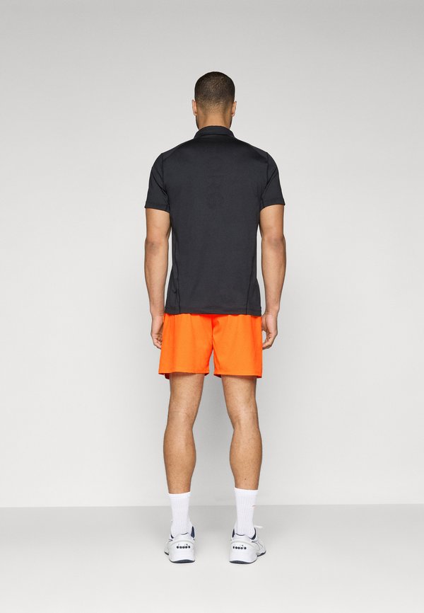 ACE RACQUET SHORTS - Sports shorts - shocking orange3