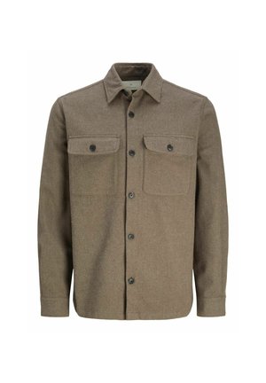 Veste chemise en mélange de laine marron avec un col pointu, deux poches poitrine, des boutons noirs et des manches longues, présentant une finition texturée.