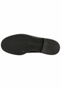 Suola di scarpa in gomma nera con superficie testurizzata, con il marchio "paul green" e un design distintivo moldato.