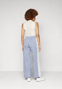 J.LINDEBERG Sports MIRA PANT - Treniņtērpa apakšdaļas - moonbeam