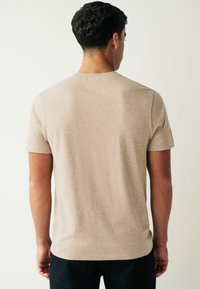 Next Pamata T-krekls - neutral