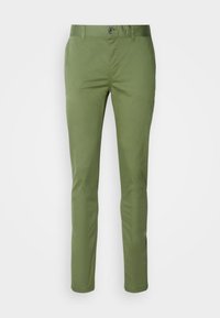 ESSENTIALS  MOTT SUPER SLIM FIT - Hlače chino - green